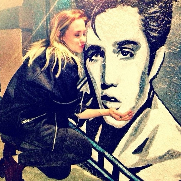 Meet your Posher, Carrisa - Picture 10 of 16